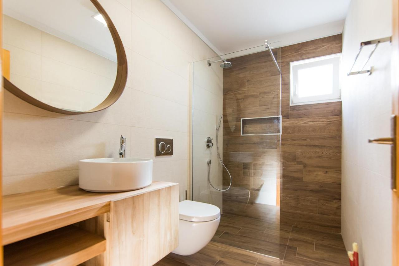 Apartments Basilea Biograd Na Moru Ngoại thất bức ảnh