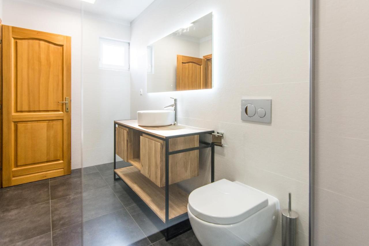 Apartments Basilea Biograd Na Moru Ngoại thất bức ảnh