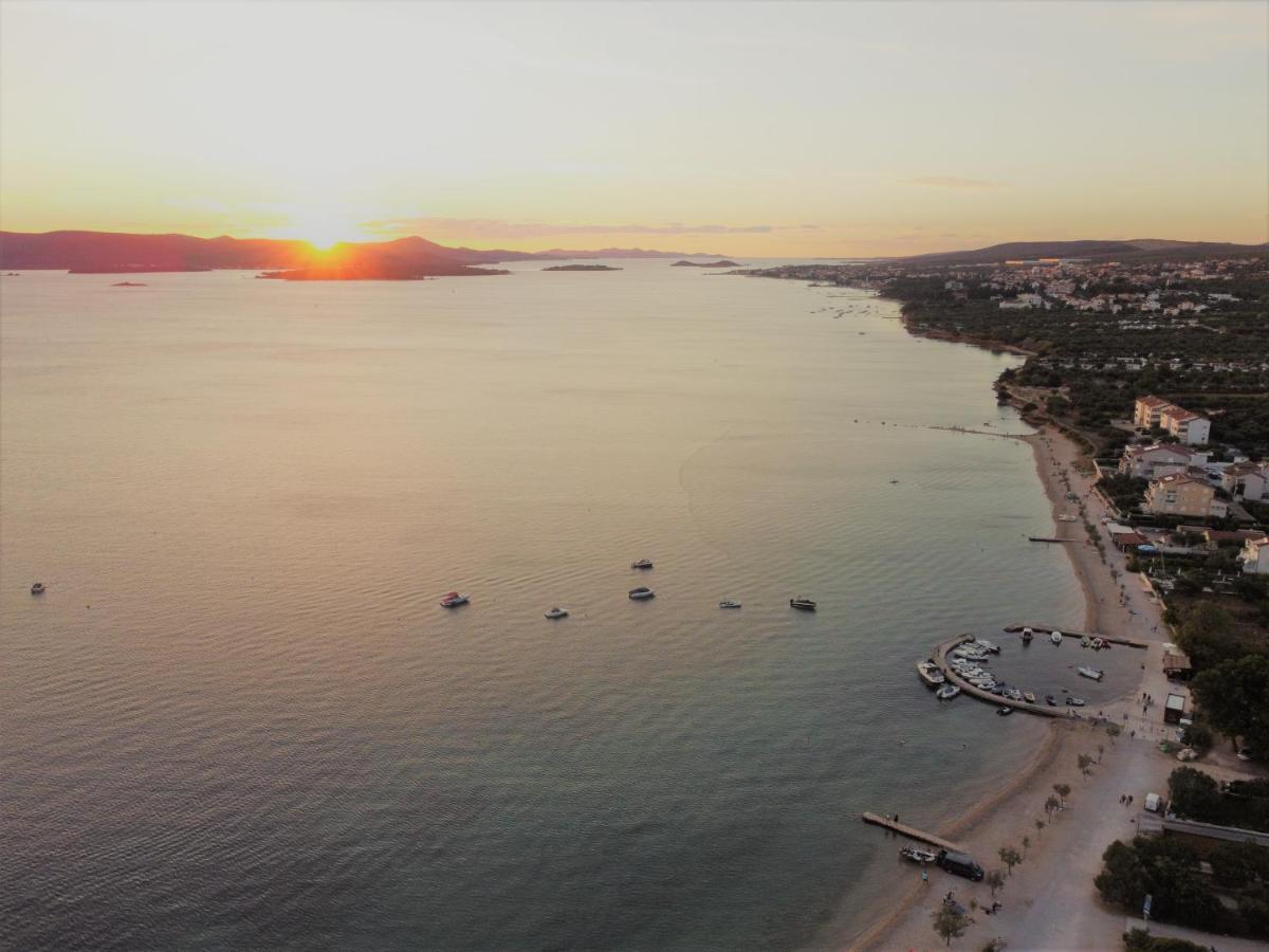 Apartments Basilea Biograd Na Moru Ngoại thất bức ảnh